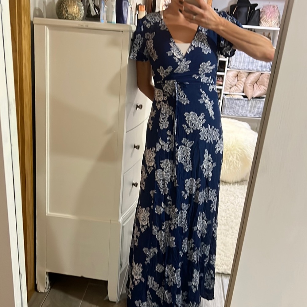 Lulus full rap dress